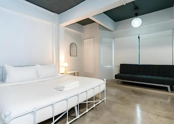 Yellow Place Sukhumvit Soi 2 - เยลโล เพลส สุขุมวิทซอย 2 Bangkok