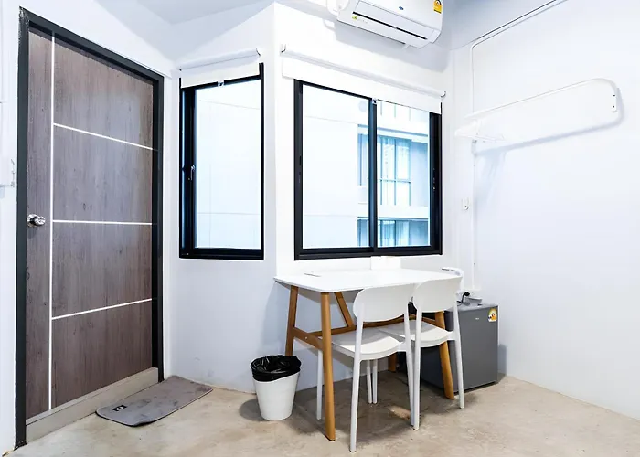 Yellow Place Sukhumvit Soi 2 - เยลโล เพลส สุขุมวิทซอย 2 Bangkok